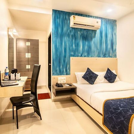 Hotel Sheetal Plaza Surat Ngoại thất bức ảnh